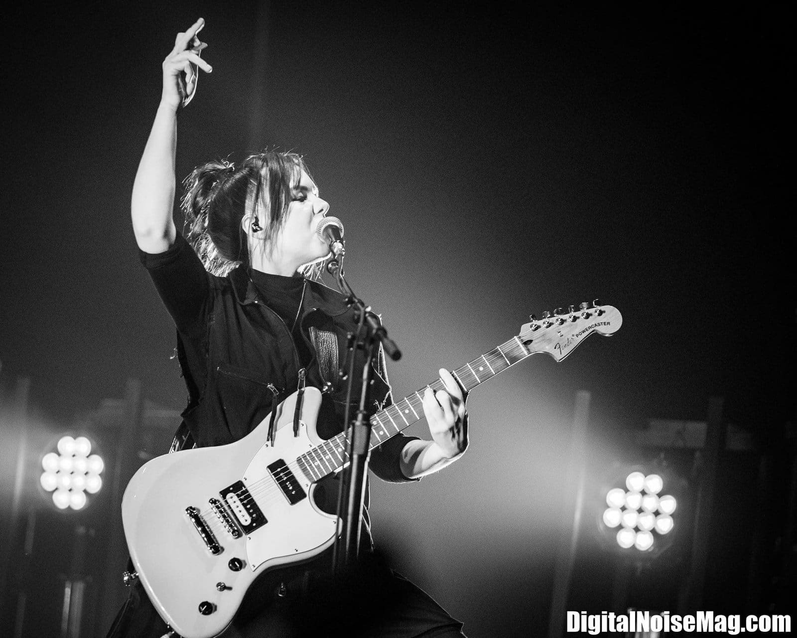 Bones UK perform at the PPL Center in Allentown, PA