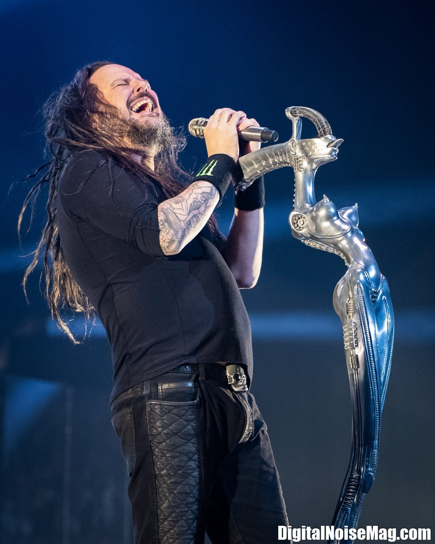 Korn performs at the PPL Center in Allentown, PA