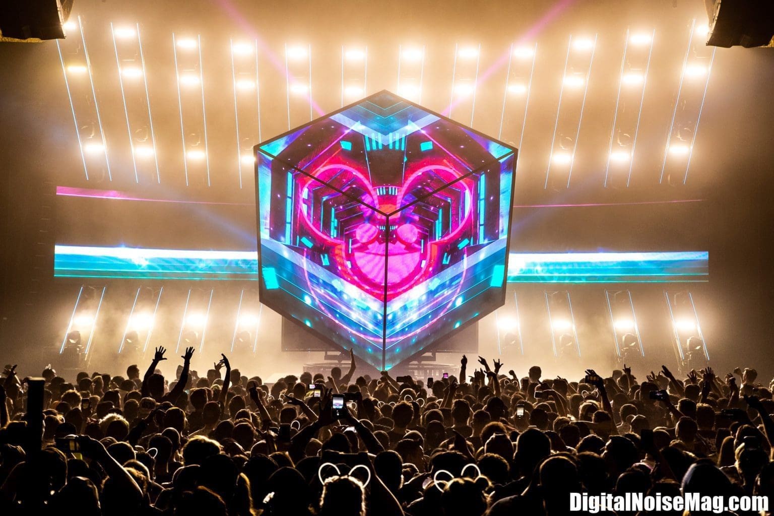 Deadmau5 performs at The Met in Philadelphia, PA