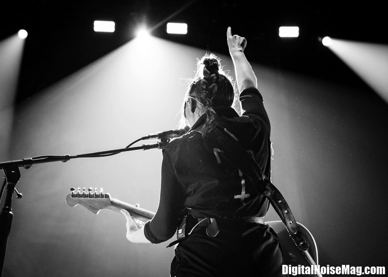 Bones UK perform at the PPL Center in Allentown, PA