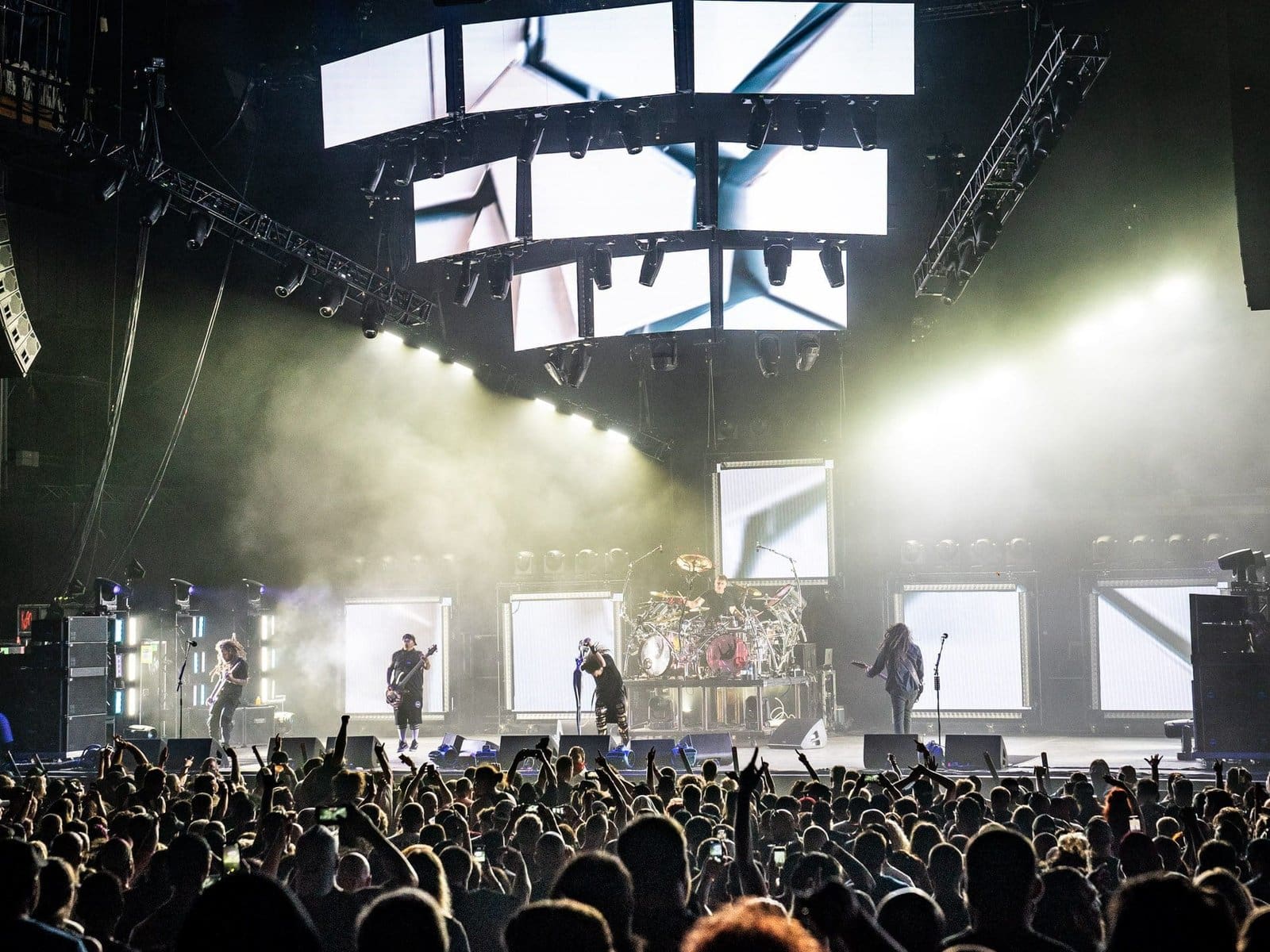 Korn performs at the BB&T Pavilion in Camden, NJ
