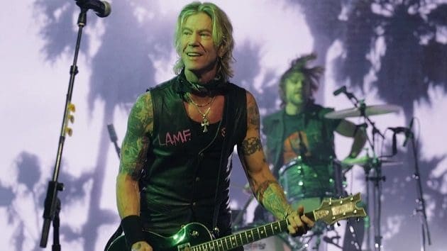 Duff McKagan shares live video of “Heroes” cover featuring The Wallflowers’ Jakob Dylan