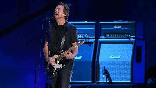 Pearl Jam plays ‘Hunger Strike’ for first time in over a decade at final ‘Dark Matter’ tour stop
