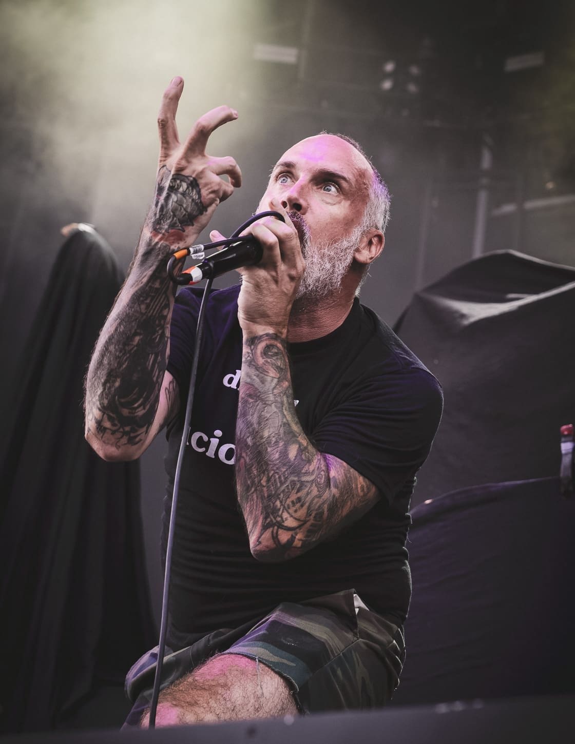 Shock Narcotic performs at Hershey Park Stadium in support of Pantera.