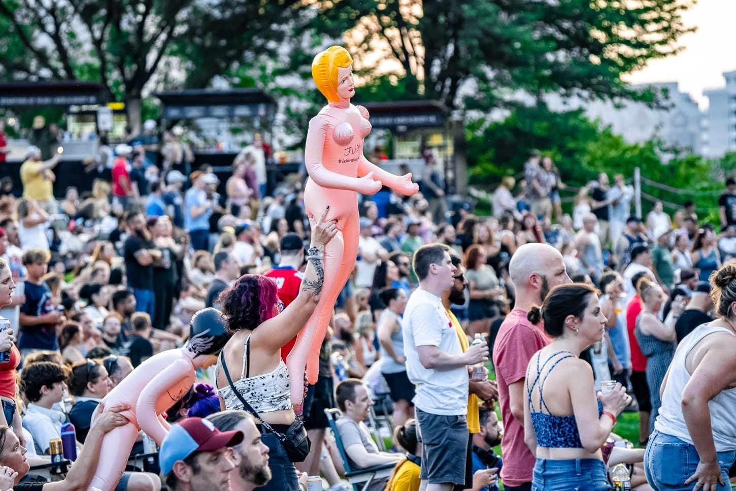 Fans of The Offspring, Jimmy Eat World &amp; New Found Glory party while the tour stopped in Camden, NJ