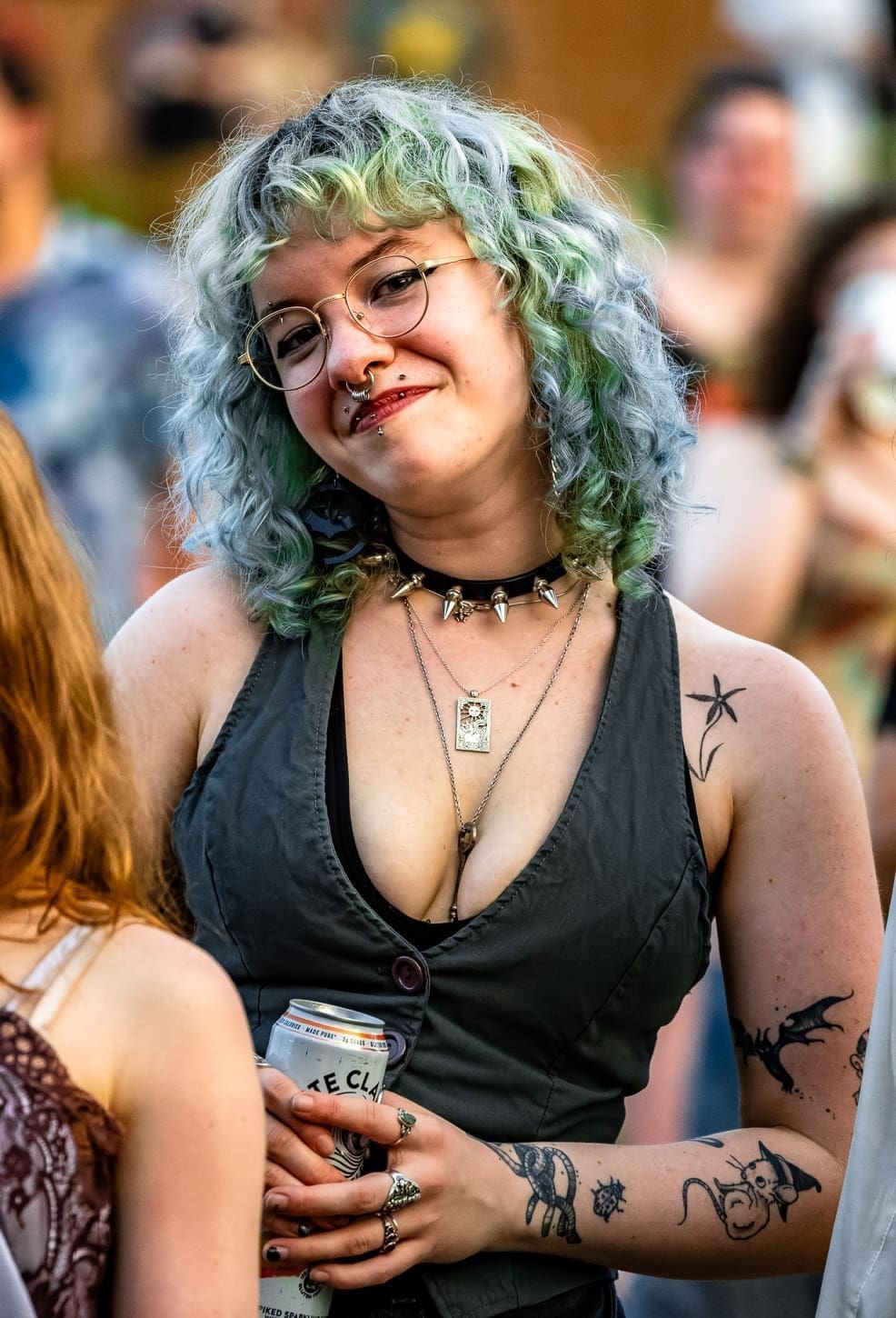 Fans of The Offspring, Jimmy Eat World &amp; New Found Glory party while the tour stopped in Camden, NJ