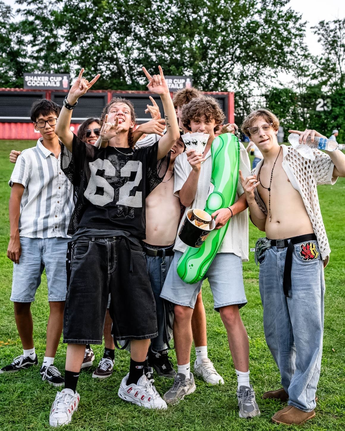 Fans of The Offspring, Jimmy Eat World &amp; New Found Glory party while the tour stopped in Camden, NJ