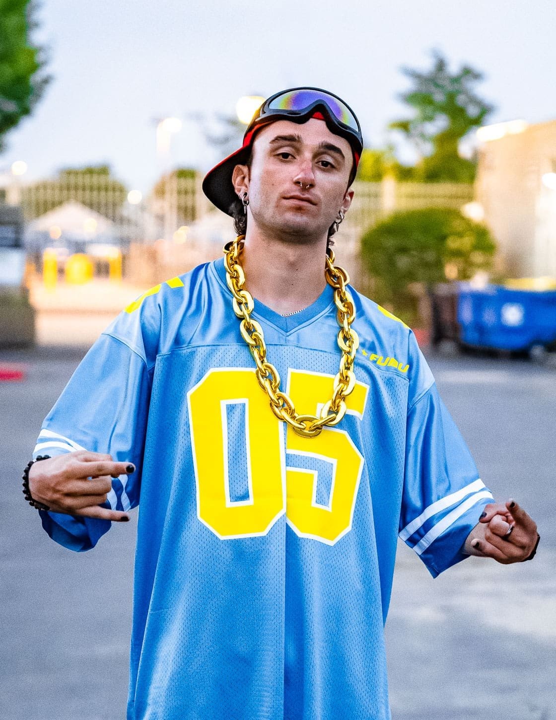 Fans of The Offspring, Jimmy Eat World &amp; New Found Glory party while the tour stopped in Camden, NJ