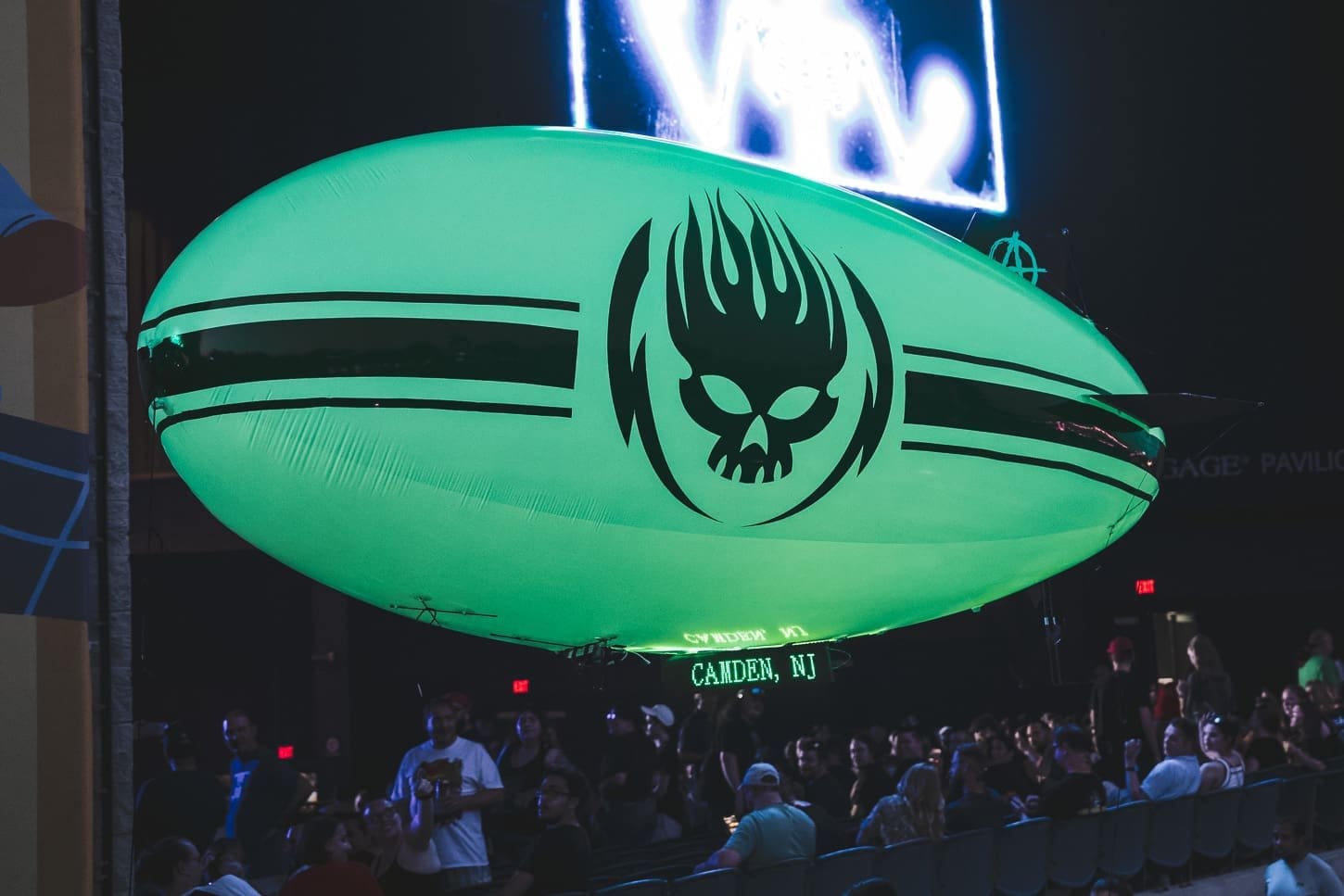 Fans of The Offspring, Jimmy Eat World &amp; New Found Glory party while the tour stopped in Camden, NJ