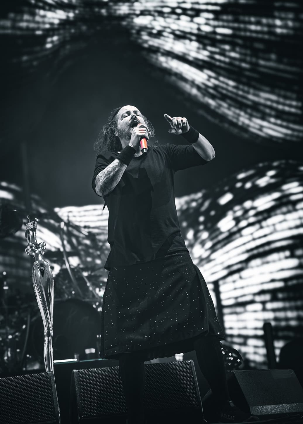 Korn performs at Metlife Stadium.