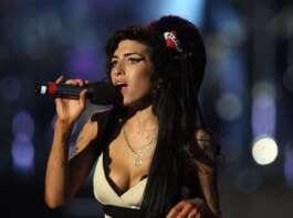 This Day in Rock History: February 10