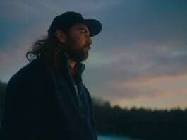 Noah Kahan reveals Netflix premiere date for ‘Out of Body’ documentary